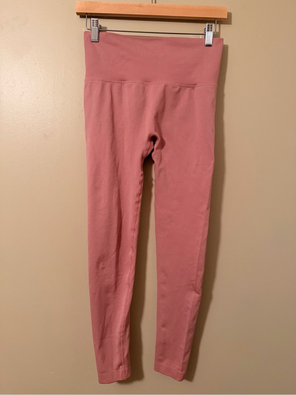 High-Waist Rose Pink Leggings